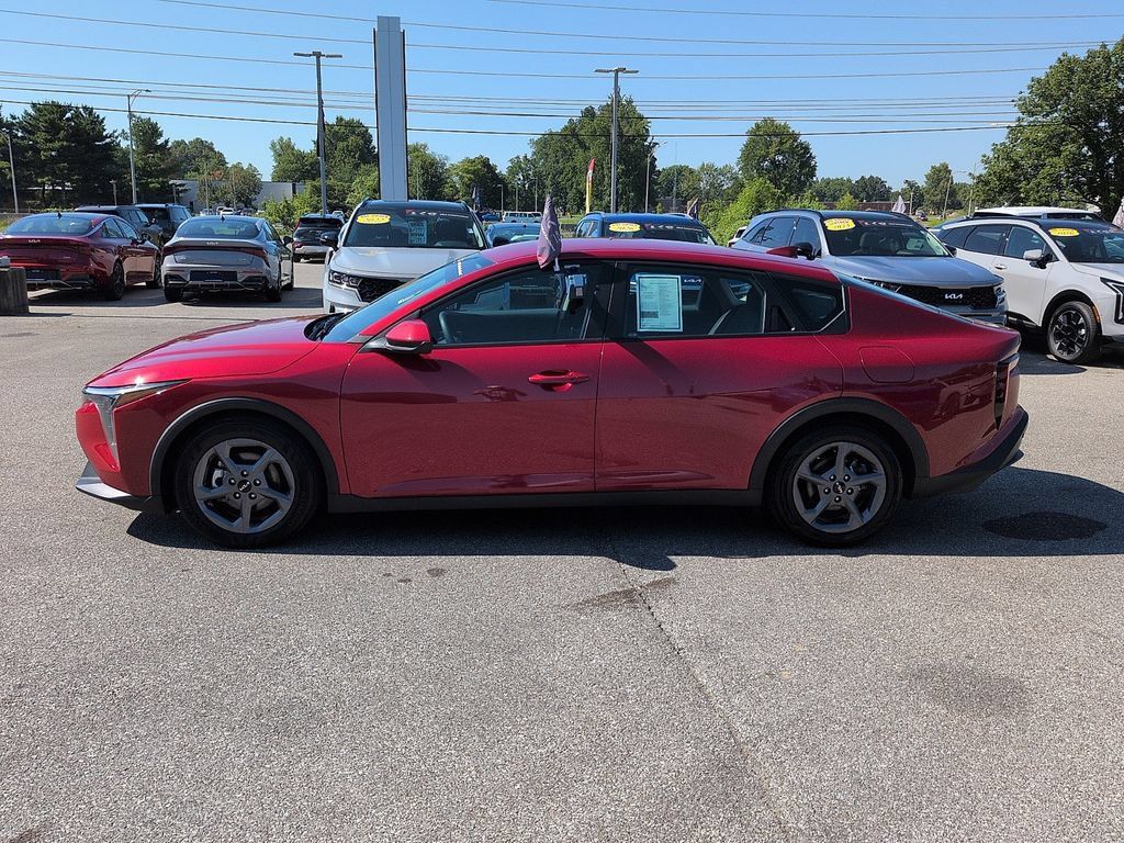 Used 2025 Kia K4 FWD image 4