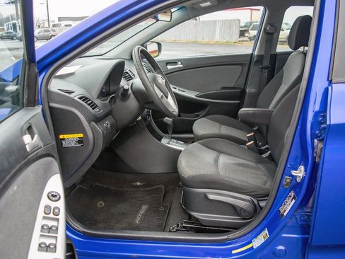 Used 2014 Hyundai Accent GS image 25