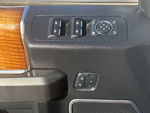Used 2016 Ford F150 Limited AWD/4WD image 23