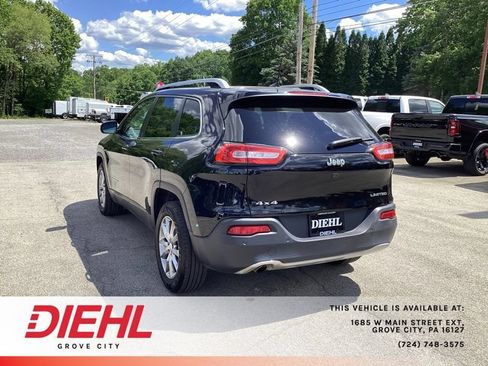 Used 2017 Jeep Cherokee Limited AWD/4WD image 5