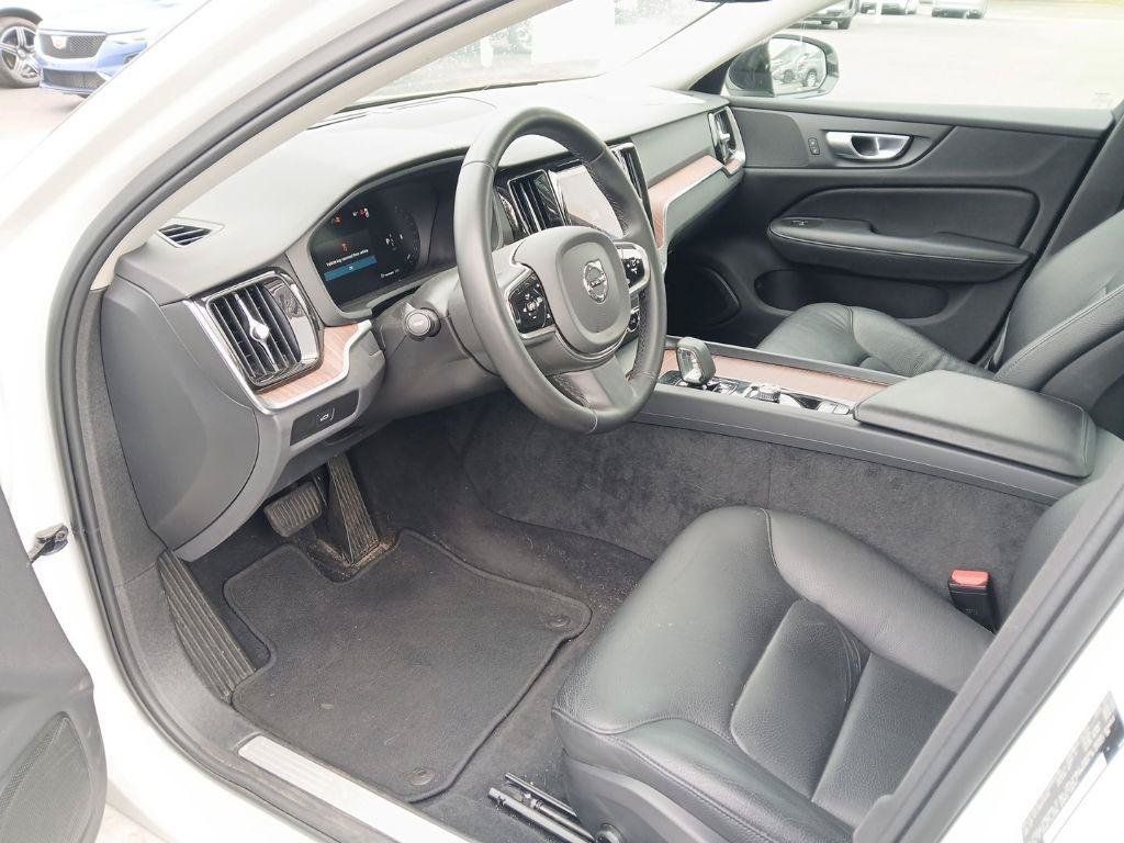 Used 2024 Volvo S60 B5 Plus FWD image 12