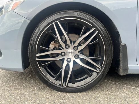 Used 2021 Honda Accord Touring image 32
