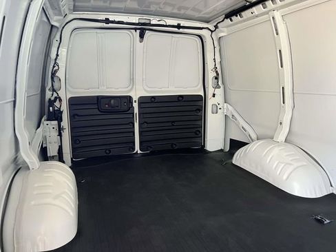 New 2026 GMC Savana 2500 Extended image 11