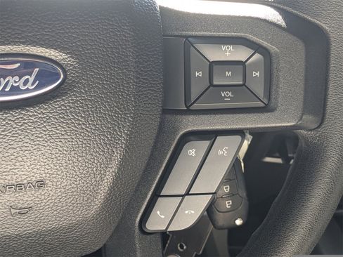 Used 2017 Ford F250 XLT w/ XLT Premium Package image 28