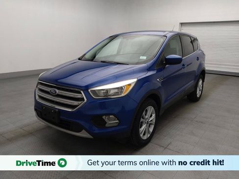 Used 2017 Ford Escape SE w/ SE Cold Weather Package AWD/4WD image 1