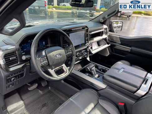 Used 2024 Ford F150 Platinum image 4