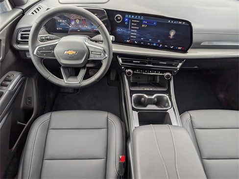 New 2026 Chevrolet Traverse LT w/ Driver Confidence Package image 6