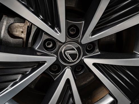 Certified 2023 Lexus RZ 450e Premium w/ Accessory Package (2T) image 8