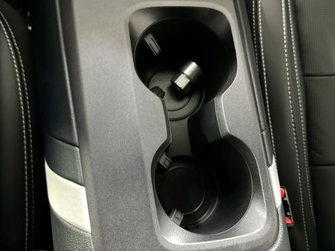 Used 2022 Ford Mustang Shelby GT500 w/ Technology Package image 29