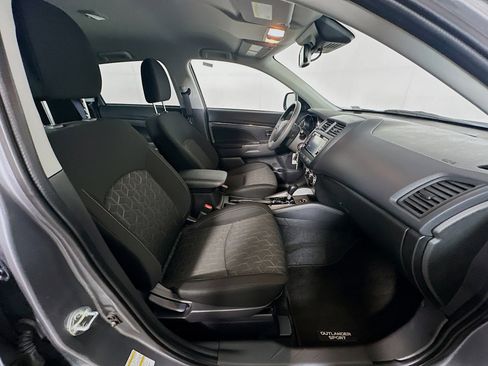 Used 2025 Mitsubishi Outlander Sport SE image 29