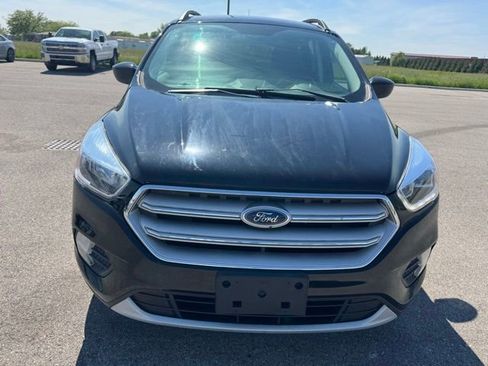 Used 2018 Ford Escape SEL FWD image 2