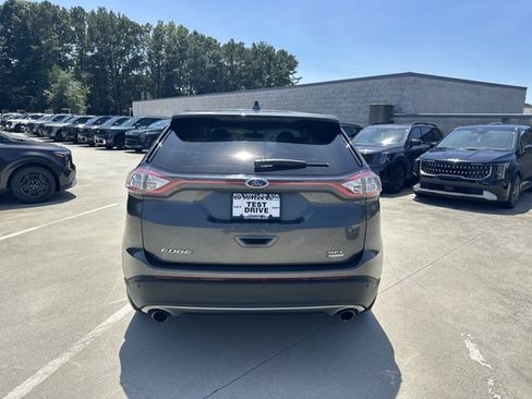 Used 2016 Ford Edge SEL w/ Equipment Group 201A FWD image 7