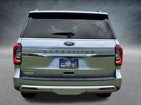 Used 2024 Ford Expedition Limited RWD image 6