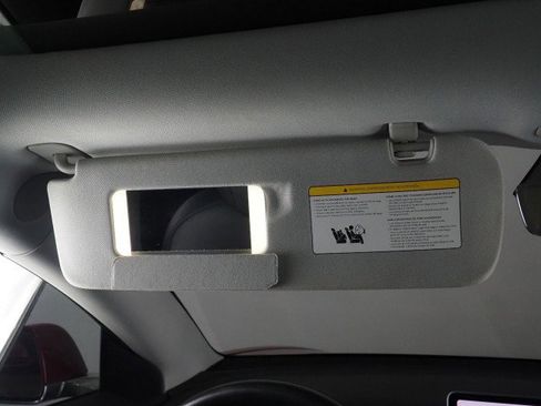 Used 2018 Tesla Model 3 Long Range image 62