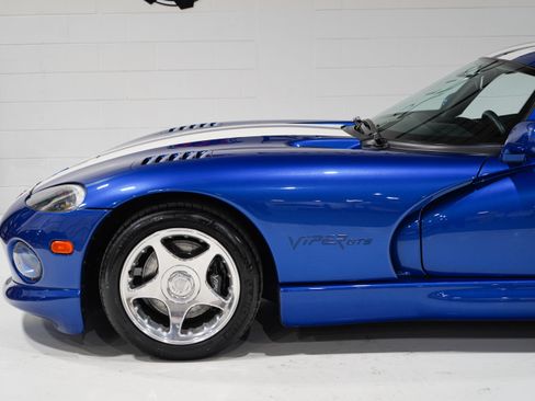 Used 1997 Dodge Viper GTS RWD image 26