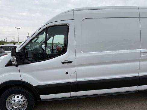 New 2025 Ford Transit 350 148 Medium Roof AWD w/ Load Area Protection Package image 24