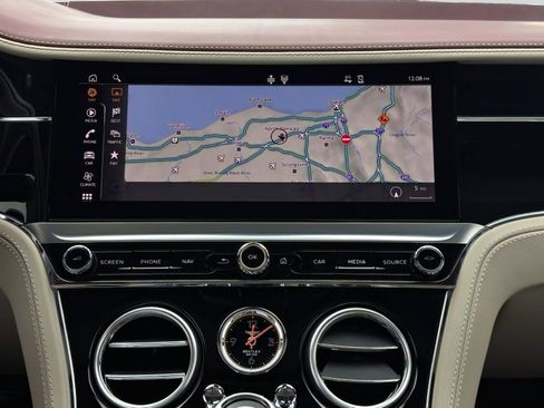 Used 2024 Bentley Continental GT AWD/4WD image 19