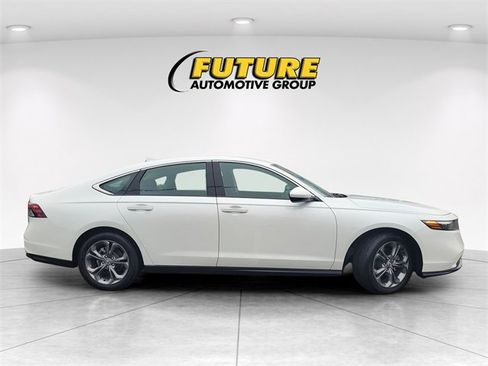 Certified 2024 Honda Accord EX image 3