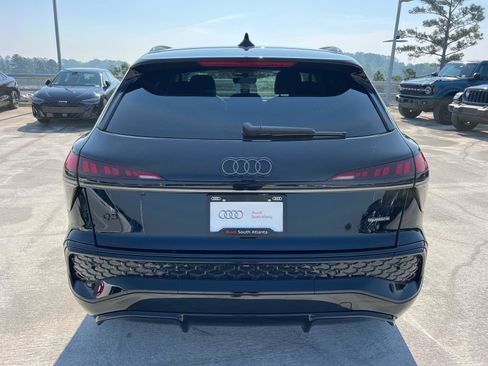 New 2026 Audi Q3 quattro 2.0T AWD/4WD image 6