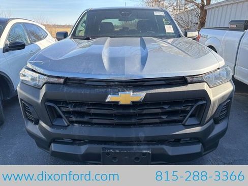 Used 2023 Chevrolet Colorado W/T image 8