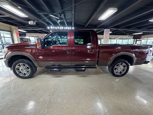 Used 2016 Ford F250 King Ranch w/ FX4 Off-Road Package AWD/4WD image 4