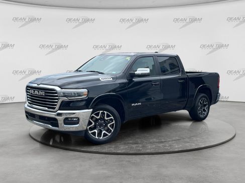 Used 2026 RAM 1500 Laramie AWD/4WD image 3