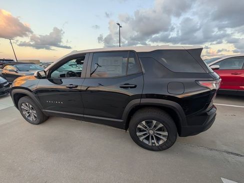 New 2026 Chevrolet Equinox LT FWD image 10