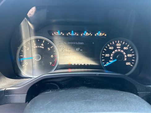 Used 2017 Ford F150 XLT w/ Equipment Group 301A Mid AWD/4WD image 19