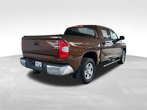 Used 2017 Toyota Tundra SR5 image 3