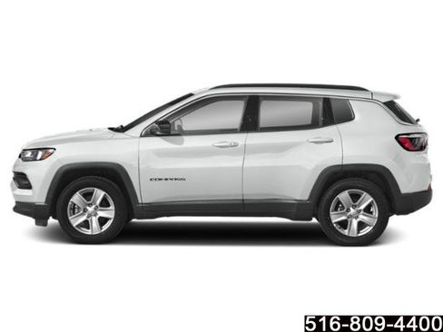 Used 2022 Jeep Compass Limited AWD/4WD image 4