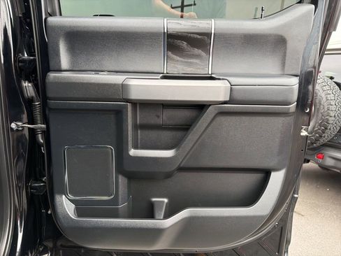 Used 2018 Ford F250 Platinum w/ FX4 Off-Road Package image 17