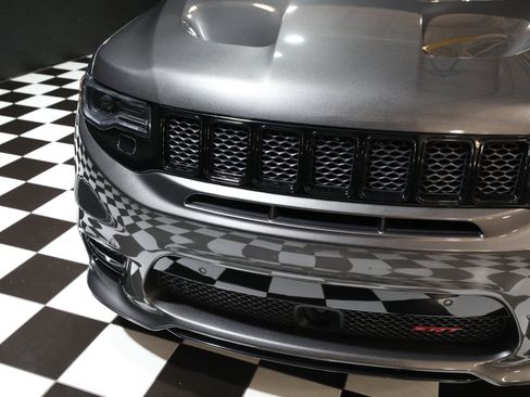 Used 2019 Jeep Grand Cherokee SRT AWD/4WD image 13