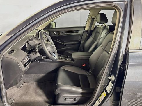 Used 2024 Honda Civic EX-L image 11