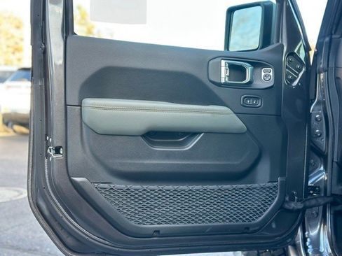 New 2026 Jeep Gladiator Mojave image 10