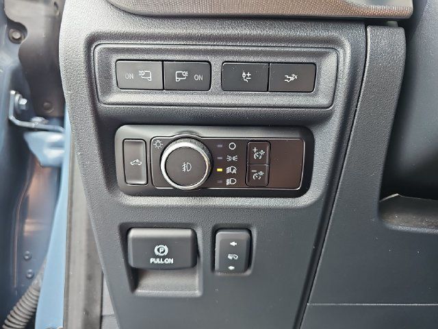 Used 2023 Ford F150 Raptor w/ Raptor 37 Performance Package AWD/4WD image 29