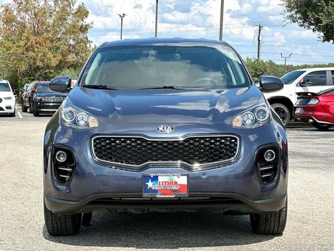 Used 2017 Kia Sportage LX AWD/4WD image 10