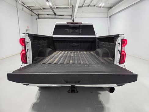 Used 2023 Chevrolet Silverado 2500 LTZ w/ LTZ Plus Package AWD/4WD image 7