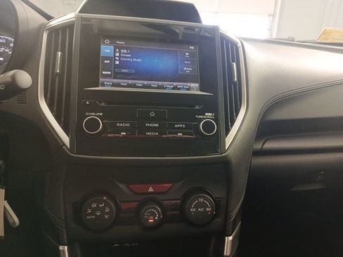 Used 2019 Subaru Forester w/ Alloy Wheel Package image 16