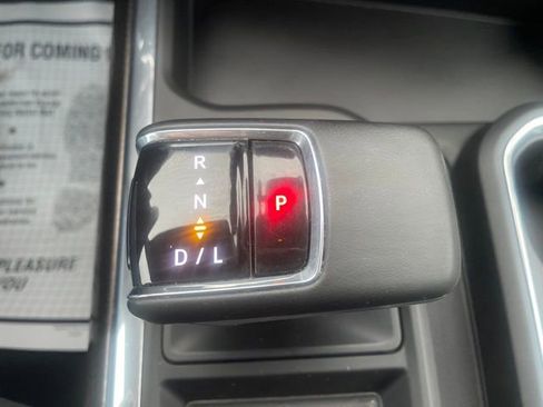 Used 2023 Chevrolet Silverado 1500 RST AWD/4WD image 27