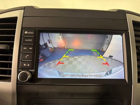 Used 2019 Nissan Frontier SV image 17