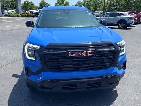 Used 2025 GMC Terrain Elevation w/ Black Edition AWD/4WD image 10