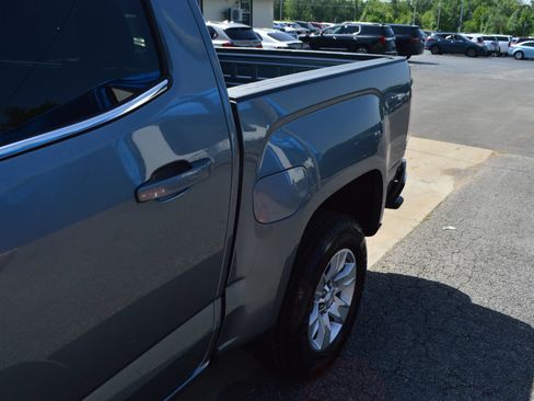 Used 2018 GMC Canyon SLE RWD image 4