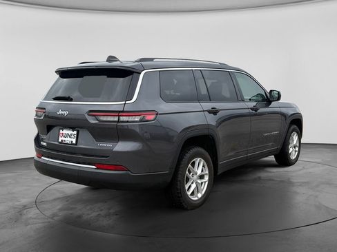 Used 2023 Jeep Grand Cherokee L Laredo AWD/4WD image 8