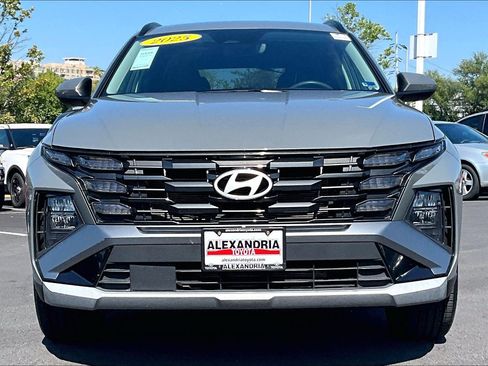 Used 2025 Hyundai Tucson SEL AWD/4WD image 3