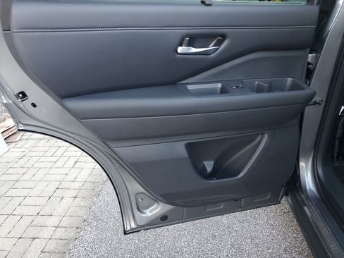 New 2025 Nissan Pathfinder SL image 22