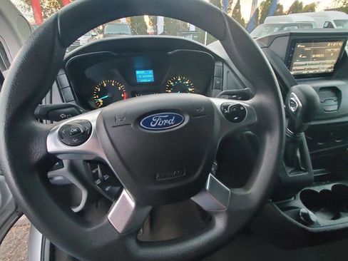 Used 2019 Ford Transit 350 XLT image 12