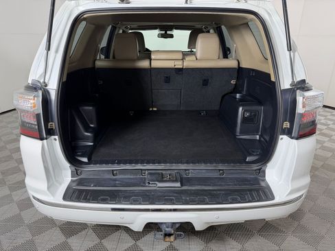Used 2014 Toyota 4Runner Limited AWD/4WD image 31
