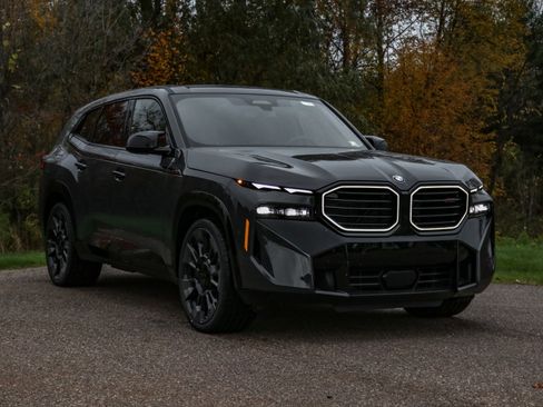 New 2026 BMW XM Label Red image 1