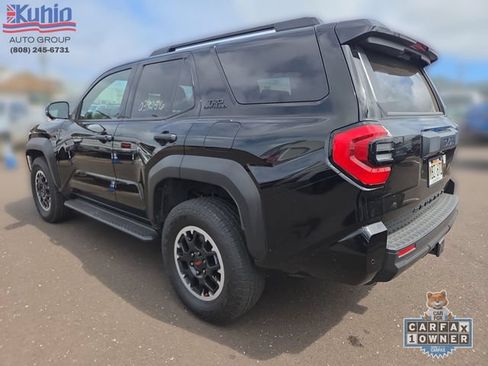 Used 2025 Toyota 4Runner TRD Off-Road Premium AWD/4WD image 4