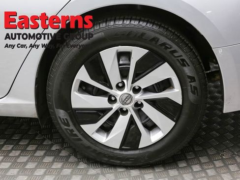 Used 2023 Nissan Altima 2.5 S FWD image 8